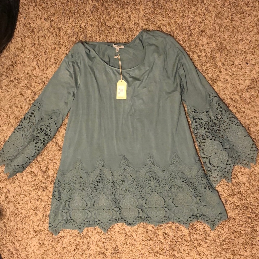 Long sleeve shirt